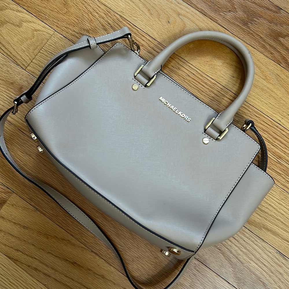 Michael Kors Crossbody